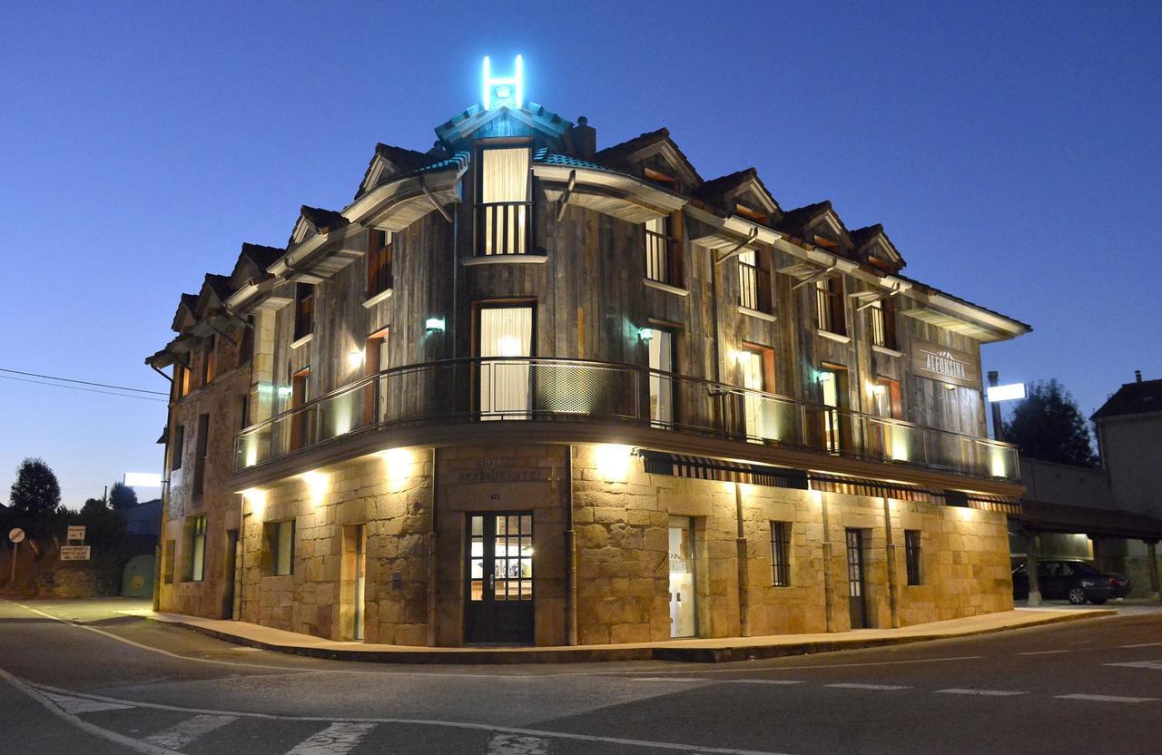 Hotel La Alfonsina Santibanez de Villacarriedo Exteriör bild